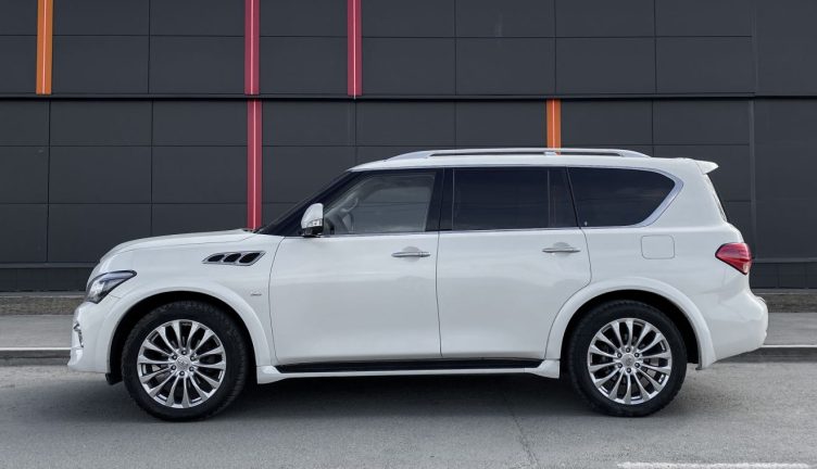 Infiniti QX80