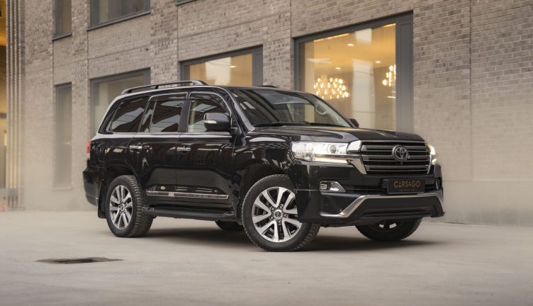 Toyota Land Cruiser 200 Toyota Land Cruiser 200